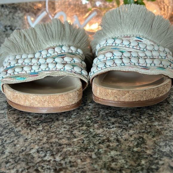 Chloe’ Fringe Nolan Slides - Picture 2 of 10